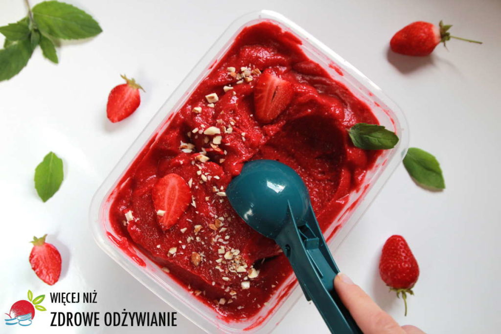 Wdrażanie zdrowego odżywiania oczami nastolatki Zdrowe odżywianie w rodzinie oczami nastolatki
